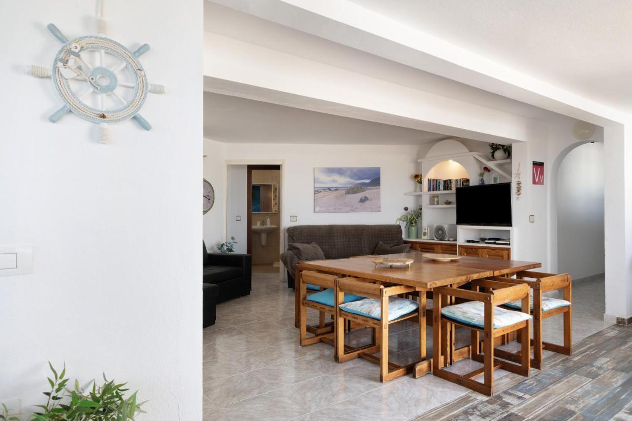 Bungalow Famara, Lanzarote Bagian luar foto
