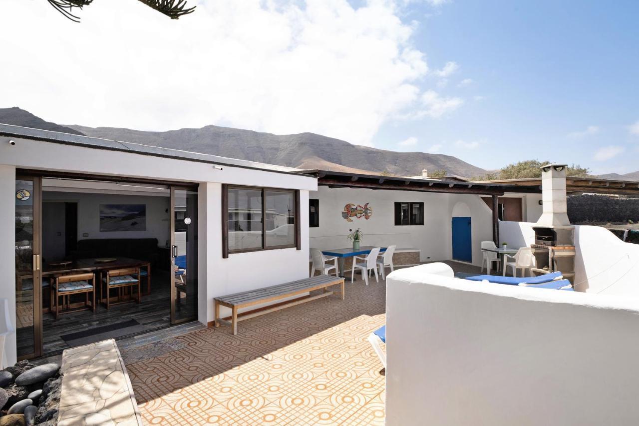 Bungalow Famara, Lanzarote Bagian luar foto