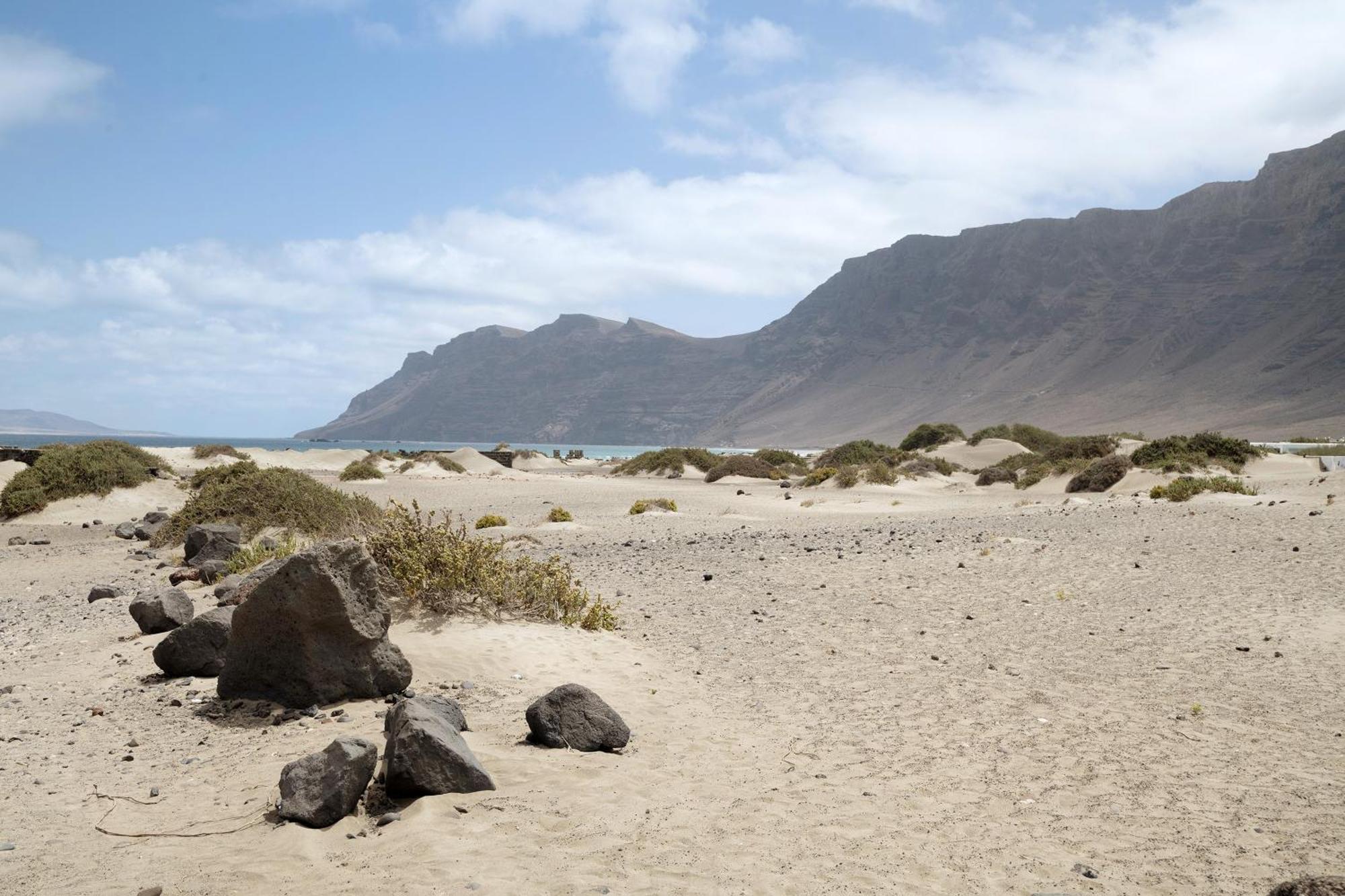 Bungalow Famara, Lanzarote Bagian luar foto